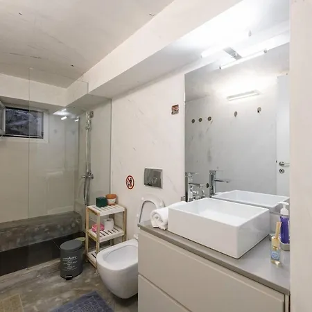 Zeus1 Front Appatment, 1br Sea View Athens